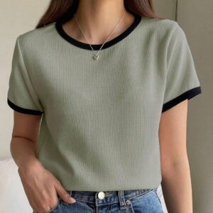 Dzy women,s Hemmed short sleeve T-shirt